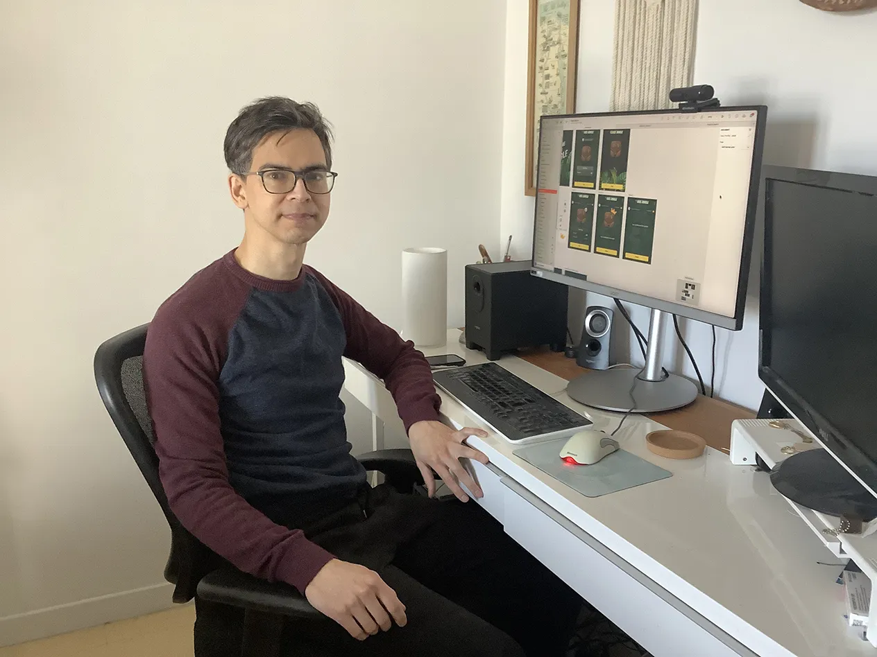 Kenji Wellman, founder of Yargies Games, builds casual mobile games from his home in Montreal.